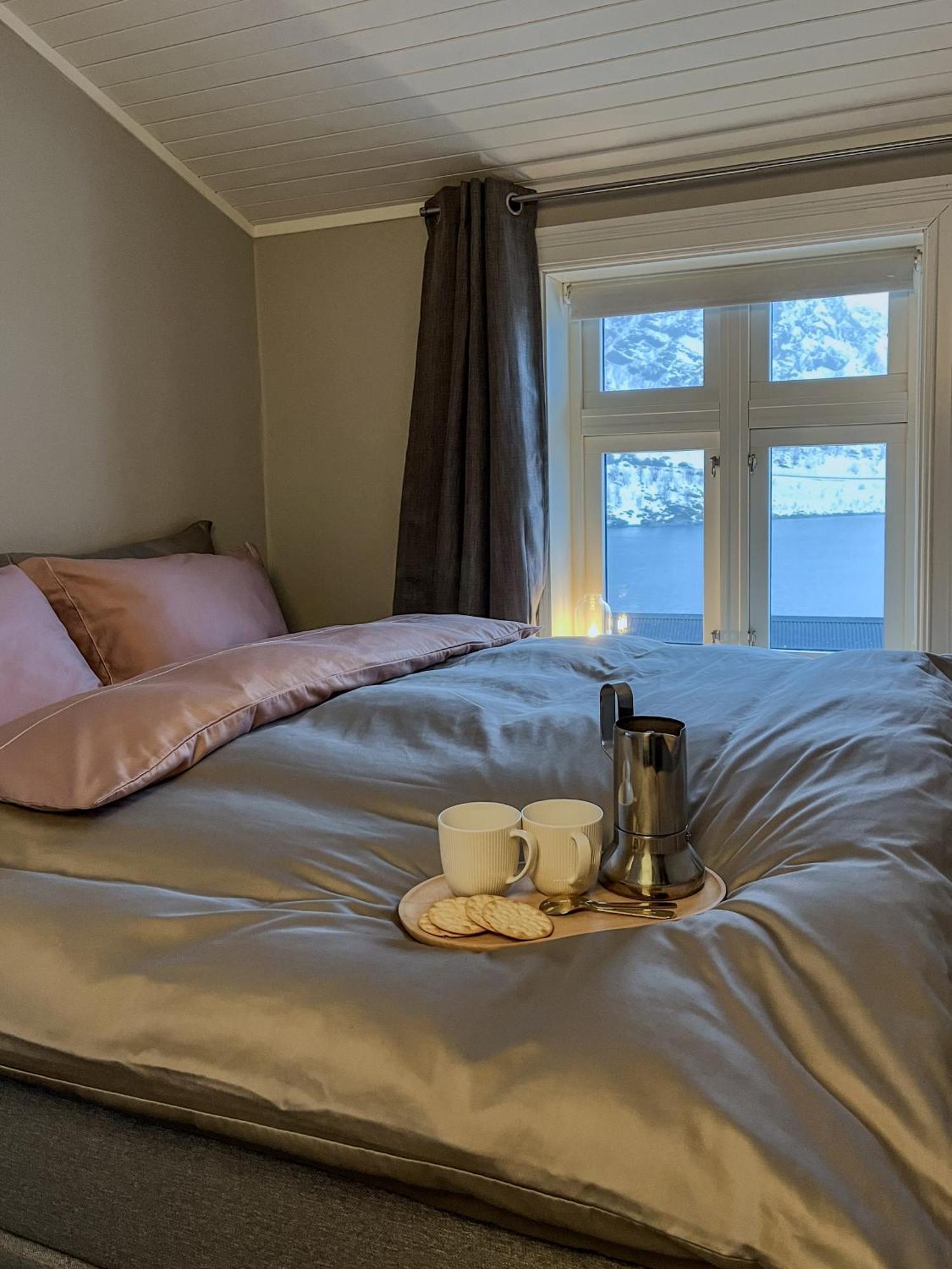 Husly Reine - Your Home With Reinebringen View Dış mekan fotoğraf
