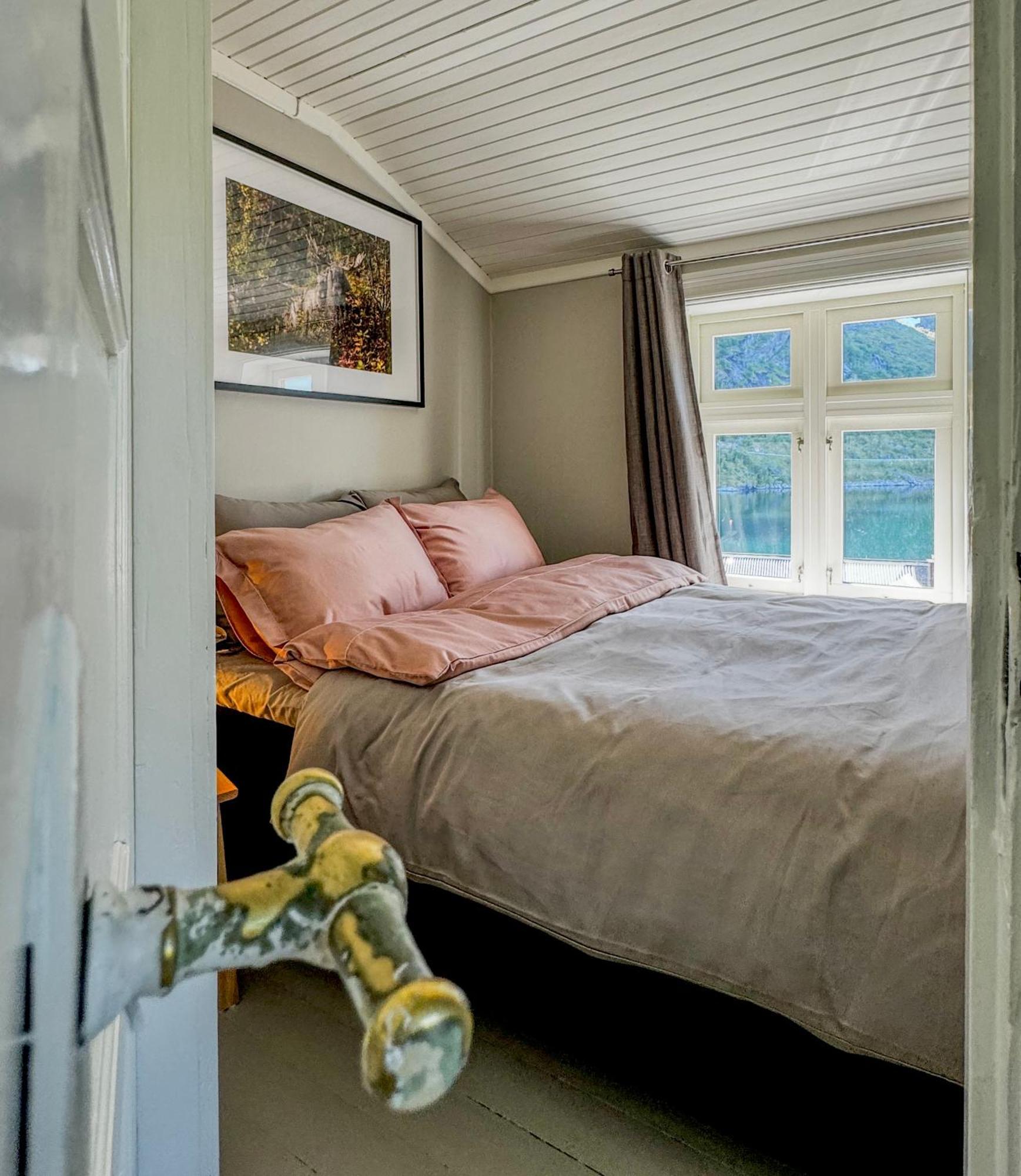 Husly Reine - Your Home With Reinebringen View Dış mekan fotoğraf